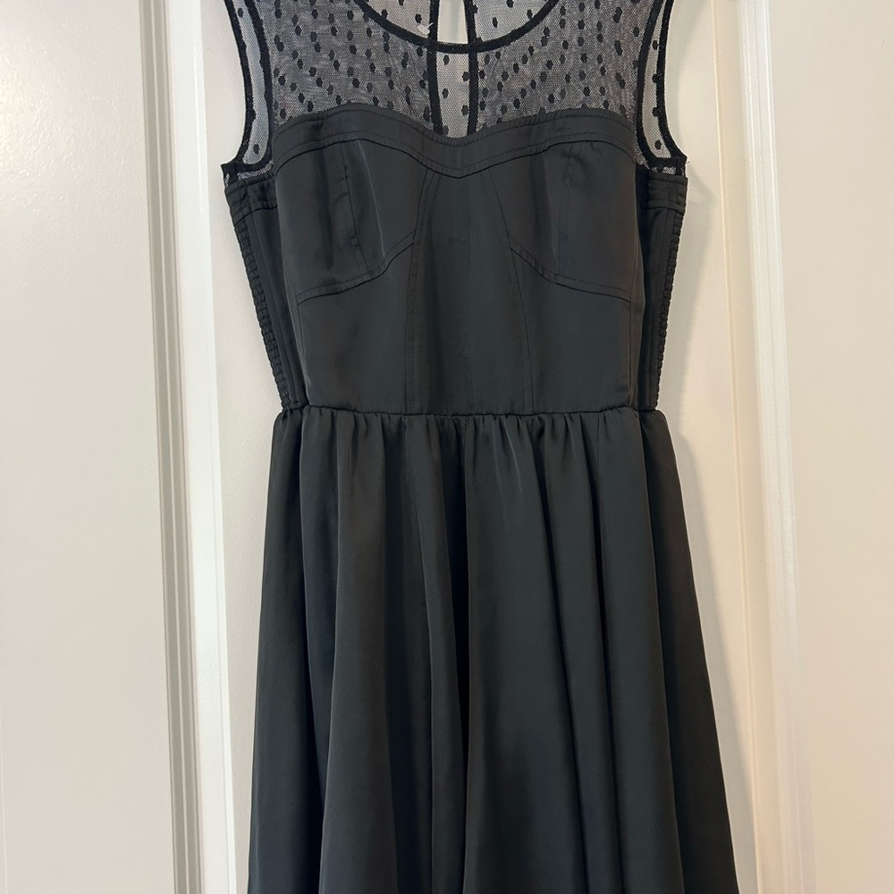 Guess Black Sleeveless Dress - Picture 4 of 10